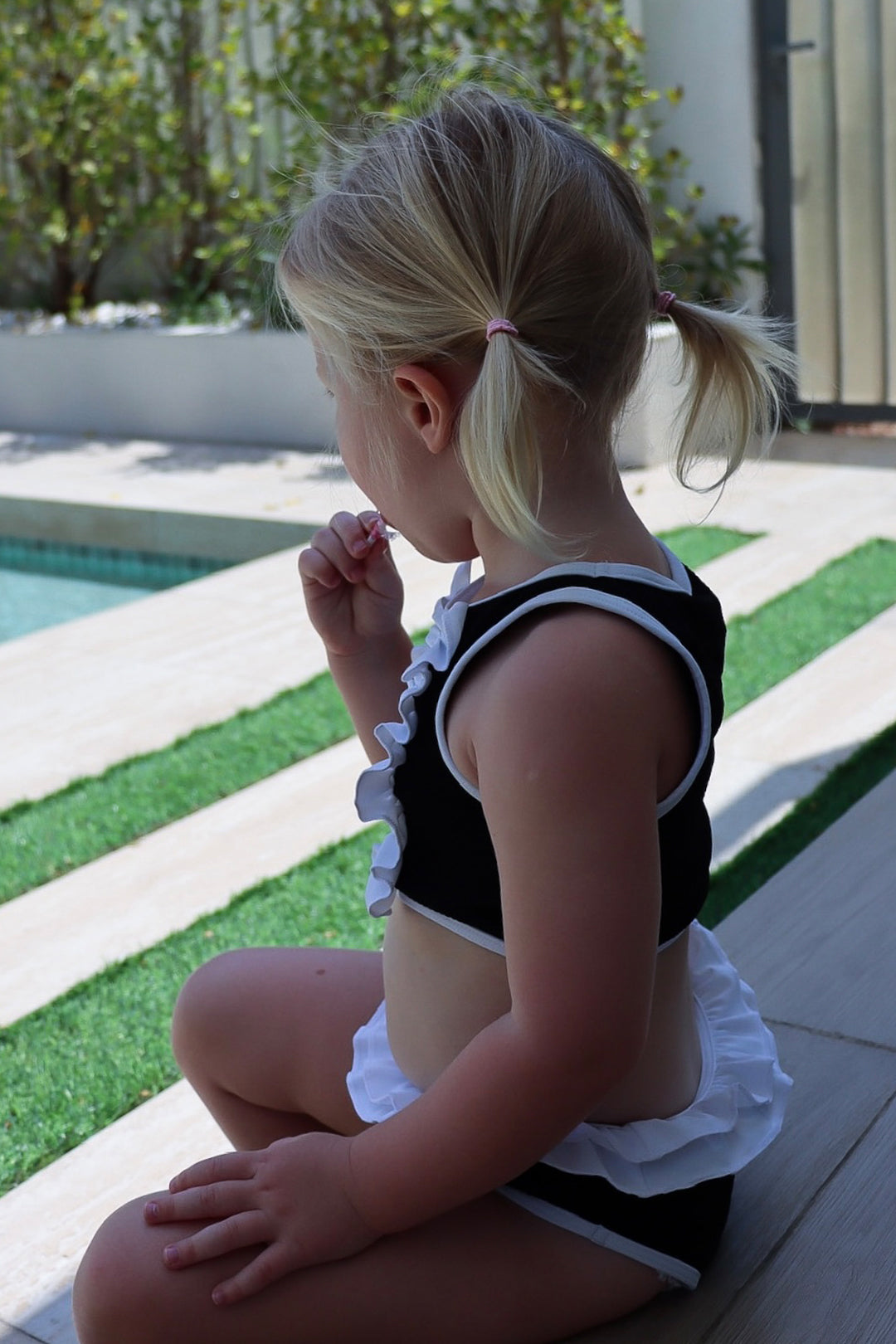 Chloè Girls' Black Bikini Top