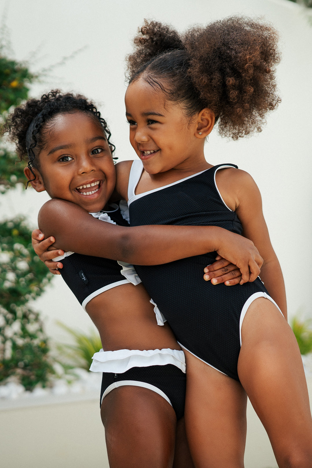Chloè Girls' Black Bikini Bottoms